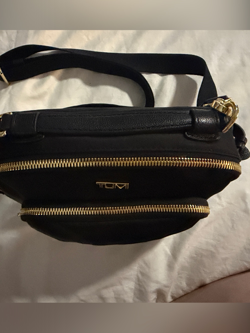 Black Women Tumi Crossbody Shoulder Bag with Gold Hardware - Picture 2 of 6